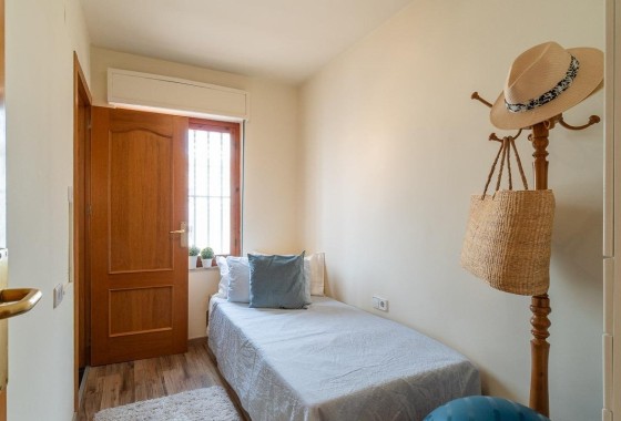 Herverkoop - Appartement / Flat -
Torrevieja - Playa de los Naufragos