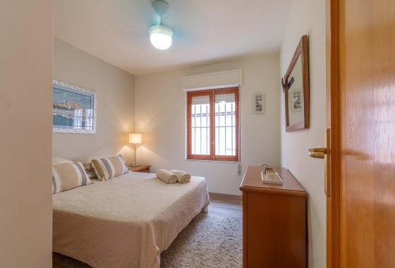 Herverkoop - Appartement / Flat -
Torrevieja - Playa de los Naufragos