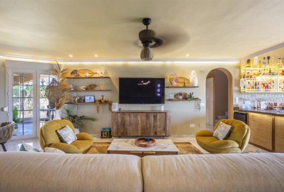 Herverkoop - Vrijstaande Villa -
La Manga del Mar Menor - La Manga