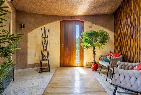 Herverkoop - Vrijstaande Villa -
La Manga del Mar Menor - La Manga