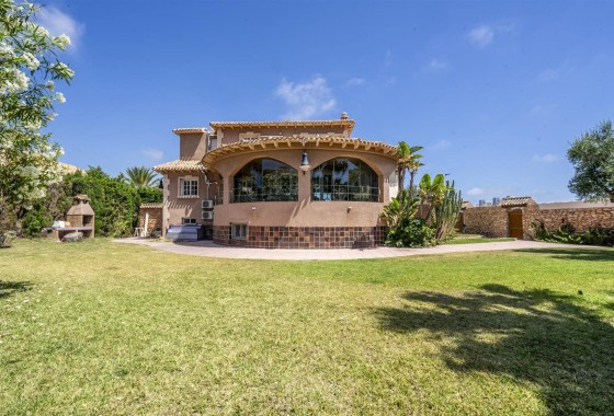 Herverkoop - Vrijstaande Villa -
La Manga del Mar Menor - La Manga