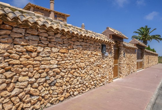 Herverkoop - Vrijstaande Villa -
La Manga del Mar Menor - La Manga