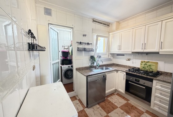 Resale - Apartment / Flat -
Villamartín