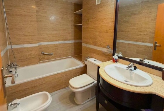 Sprzedaż - Apartament / Mieszkanie -
Villajoyosa - Costa Blanca