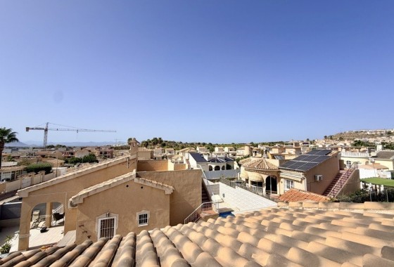 Venta - Chalet Independiente -
Benijofar