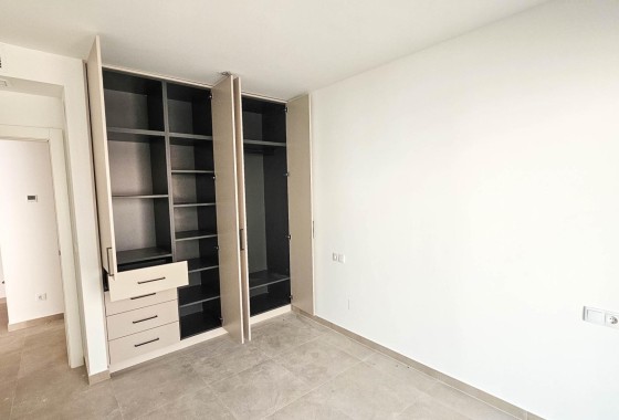Wiederverkauf - Wohnung / Apartment -
Torrevieja - Playa del Cura