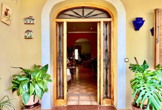 Herverkoop - Vrijstaande Villa -
Daya Vieja - Costa Blanca Sur