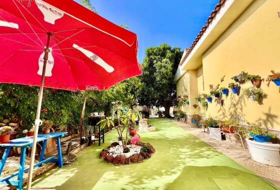 Herverkoop - Vrijstaande Villa -
Daya Vieja - Costa Blanca Sur