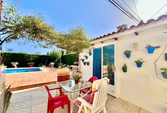 Herverkoop - Vrijstaande Villa -
Daya Vieja - Costa Blanca Sur