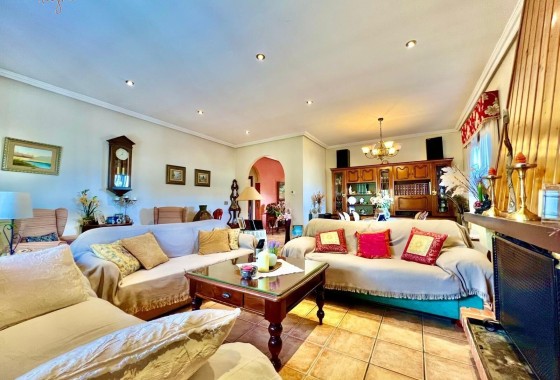 Herverkoop - Vrijstaande Villa -
Daya Vieja - Costa Blanca Sur