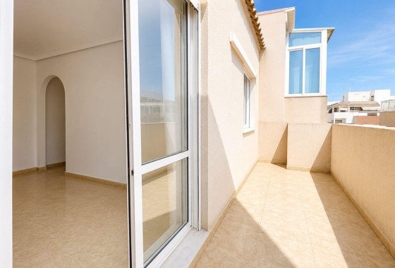 Sprzedaż - Apartament / Mieszkanie -
Torrevieja - El molino