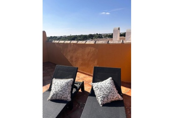 Herverkoop - Appartement / Flat -
Torrevieja - Punta Prima