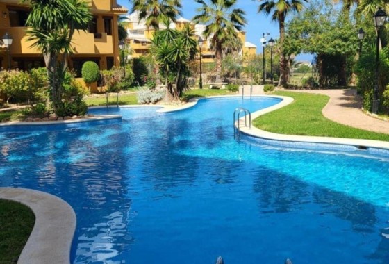Herverkoop - Appartement / Flat -
Torrevieja - Punta Prima