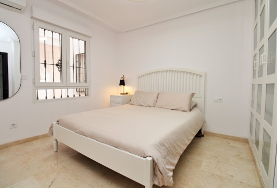 Herverkoop - Appartement / Flat -
Villamartín