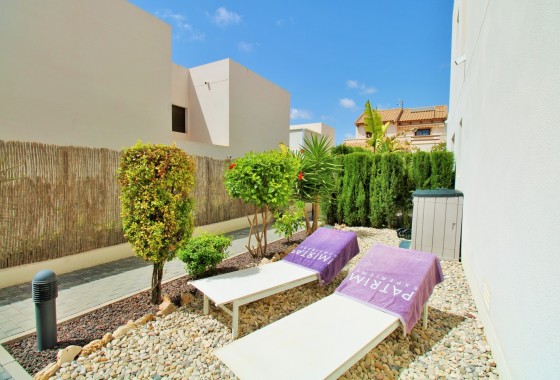 Venta - Chalet Independiente -
Villamartín