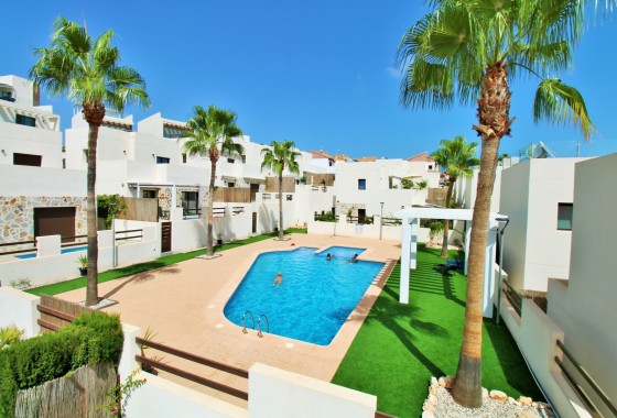 Venta - Chalet Independiente -
Villamartín