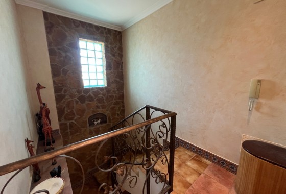 Herverkoop - Vrijstaande Villa -
San Fulgencio - La Escuera
