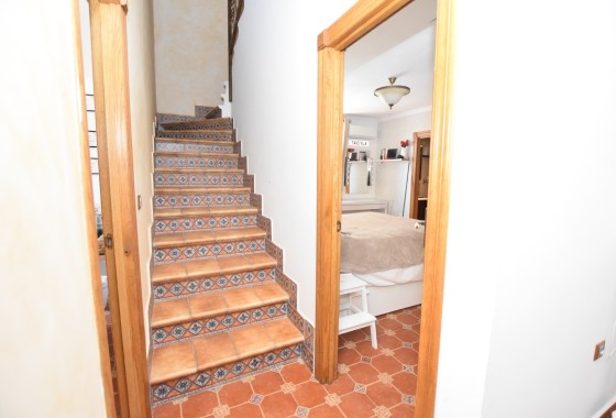 Herverkoop - Vrijstaande Villa -
San Fulgencio - La Escuera