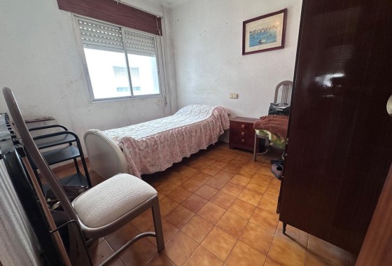 Wiederverkauf - Wohnung / Apartment -
Torrevieja