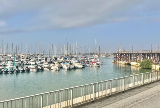 Resale - Apartment / Flat -
Torrevieja