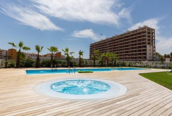 Herverkoop - Appartement / Flat -
Torrevieja - Punta Prima