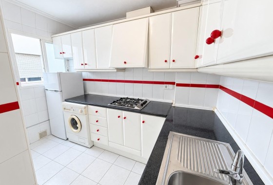 Herverkoop - Appartement / Flat -
Torrevieja