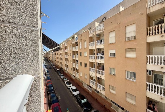 Wiederverkauf - Wohnung / Apartment -
Torrevieja - Playa del Cura