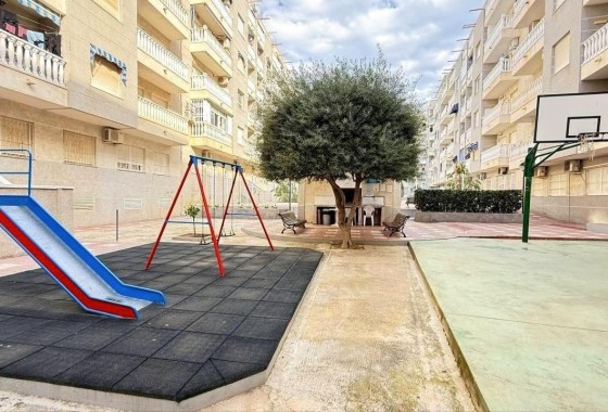 Wiederverkauf - Wohnung / Apartment -
Torrevieja - Playa del Cura