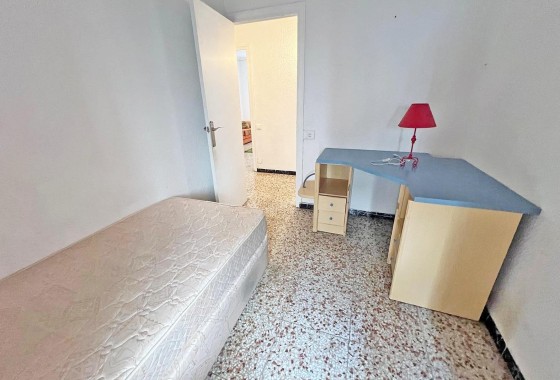 Sprzedaż - Apartament / Mieszkanie -
Guardamar del Segura