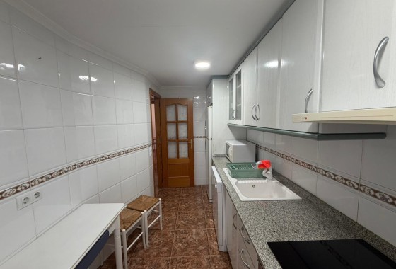 Herverkoop - Appartement / Flat -
Torrevieja - Punta Prima