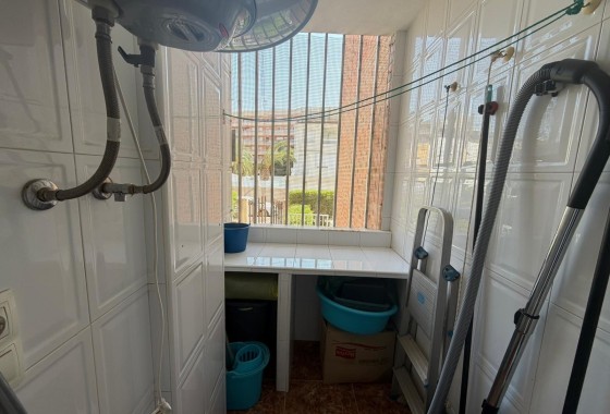 Herverkoop - Appartement / Flat -
Torrevieja - Punta Prima