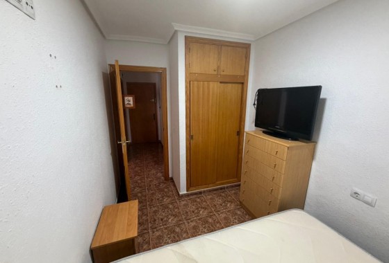 Herverkoop - Appartement / Flat -
Torrevieja - Punta Prima