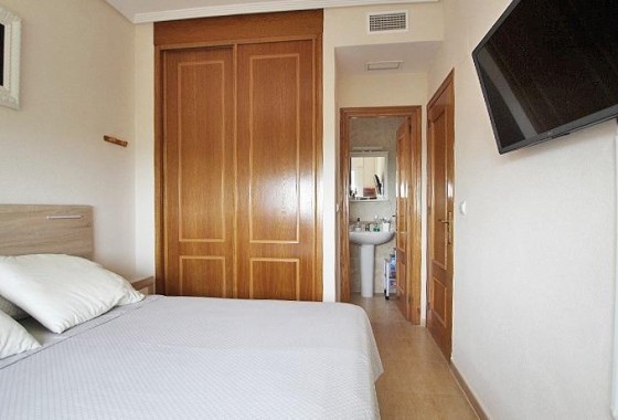 Wiederverkauf - Wohnung / Apartment -
Guardamar del Segura - Avenida del Puerto