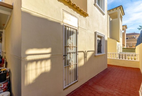 Revente - Appartement -
Orihuela Costa - Las Filipinas