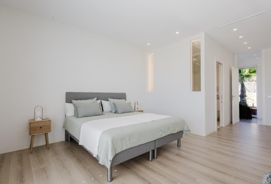 Resale - Detached Villa -
Orihuela Costa - Las Colinas Golf