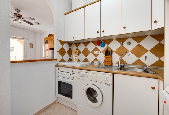 Herverkoop - Appartement / Flat -
Torrevieja - Playa de los Naufragos