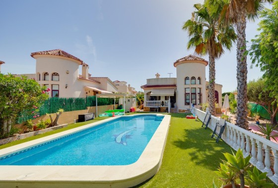 Resale - Detached Villa -
San Fulgencio - La Marina