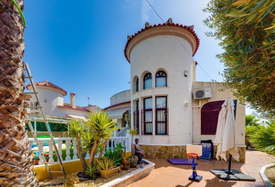 Resale - Detached Villa -
San Fulgencio - La Marina