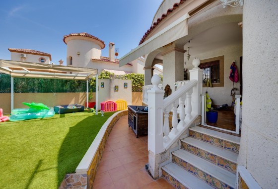 Resale - Detached Villa -
San Fulgencio - La Marina