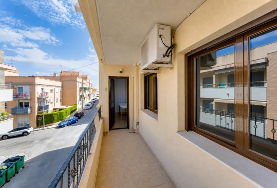 Wiederverkauf - Wohnung / Apartment -
San Miguel de Salinas