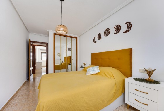 Wiederverkauf - Wohnung / Apartment -
San Miguel de Salinas