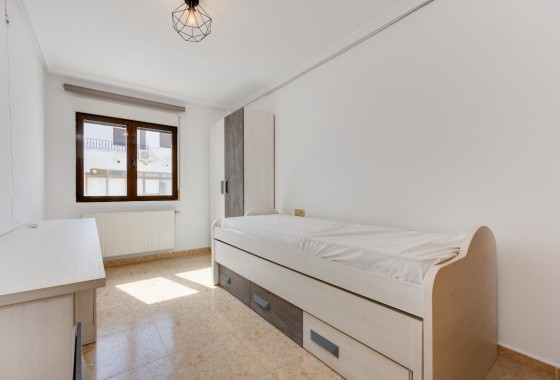 Wiederverkauf - Wohnung / Apartment -
San Miguel de Salinas