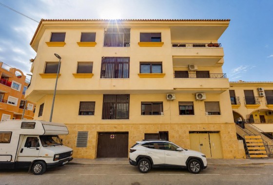 Wiederverkauf - Wohnung / Apartment -
San Miguel de Salinas