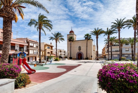 Wiederverkauf - Wohnung / Apartment -
San Miguel de Salinas