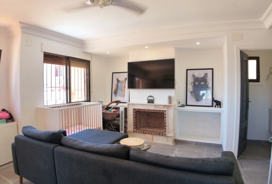 Venta - Chalet Independiente -
Orihuela Costa