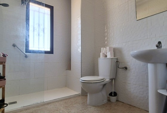 Venta - Chalet Independiente -
Orihuela Costa