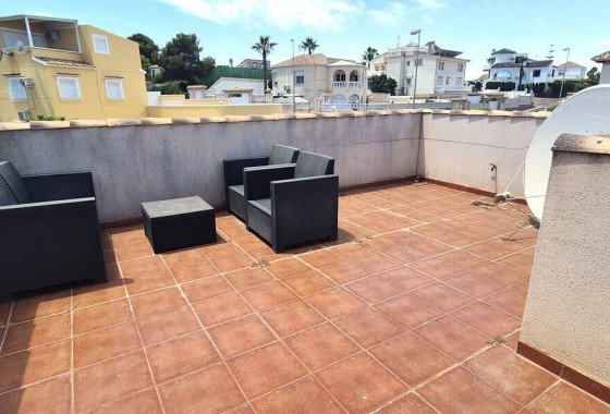 Herverkoop - Vrijstaande Villa -
Orihuela Costa