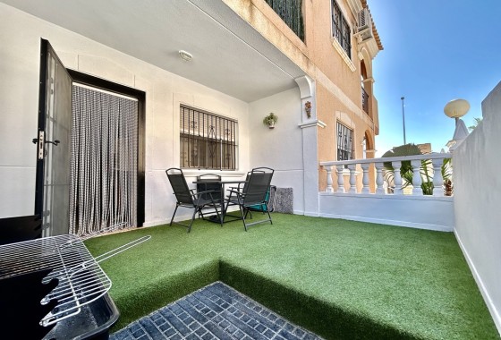 Revente - Maison de ville -
La Zenia