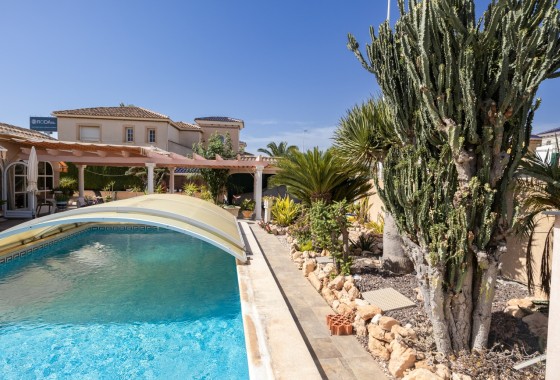 Herverkoop - Vrijstaande Villa -
La Regia - Costa Blanca