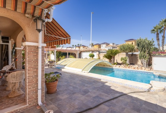 Herverkoop - Vrijstaande Villa -
La Regia - Costa Blanca